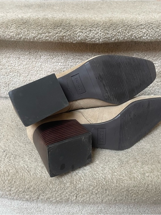 Blondo Salome Waterproof Taupe Suede Block Heel Ankle Boot Sz 8.5 Quiet Luxury - Picture 10 of 13